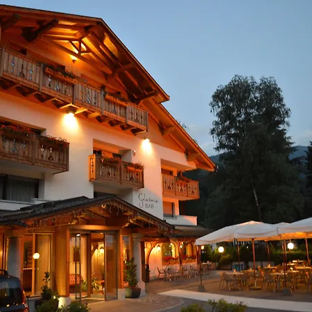 Hotel Europeo Alpine Charme&Wellness-3